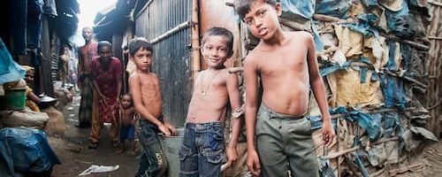 life strong in slums